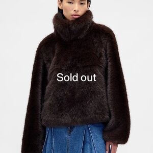 NWT Gap x Sandy Liang Vegan Fur Half-Zip Pullover